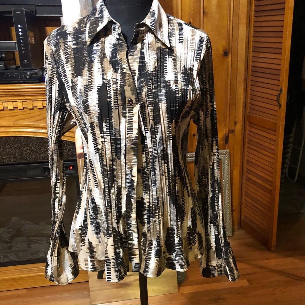 ❤️NWOT Apt 9 Long sleeved top